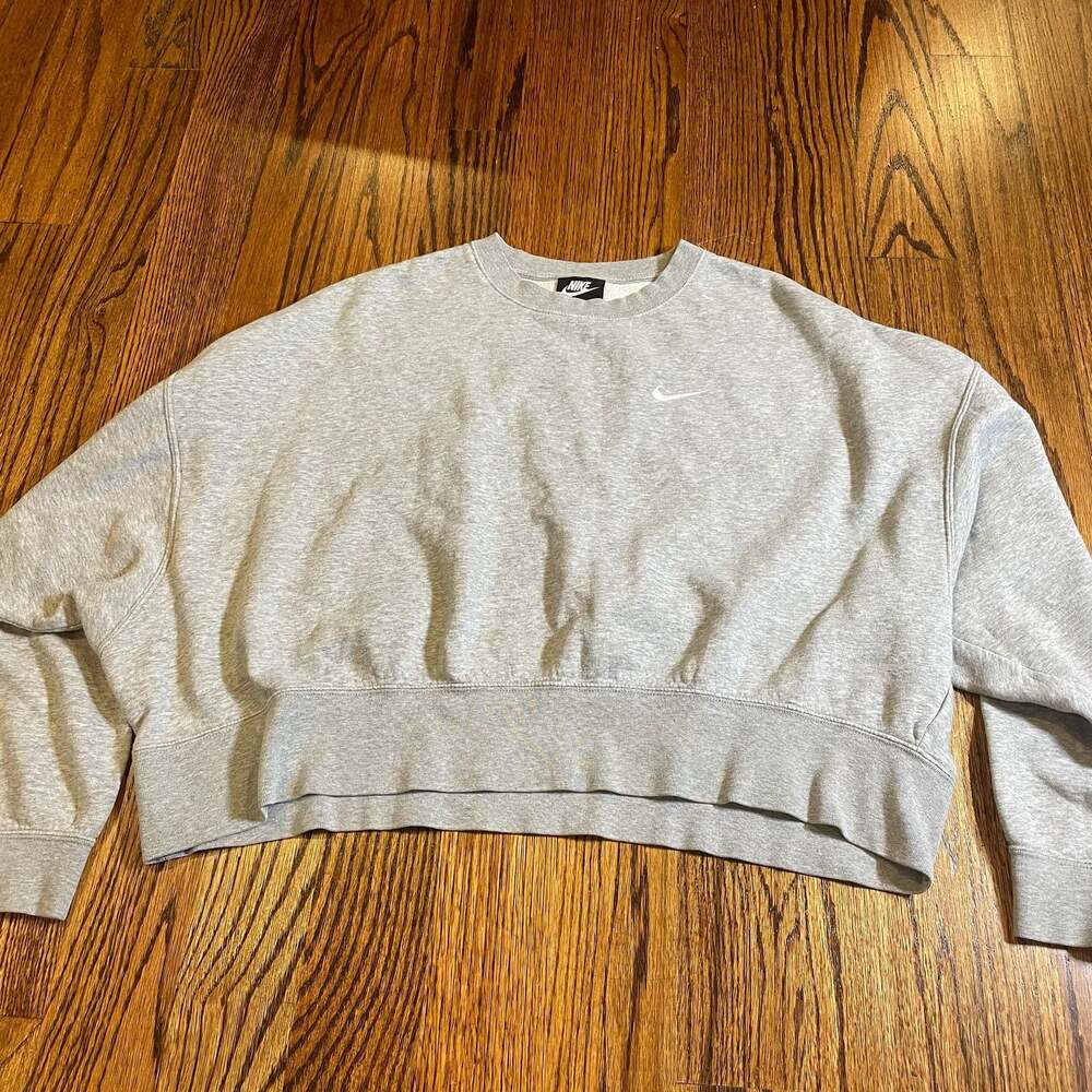 Nike Sportswear Phoenix Fleece Women's Over-Oversized Crew-Neck Sweatshirt